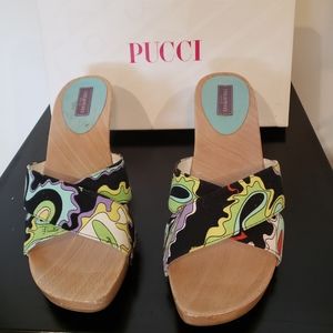 Emilio Pucci sandals size 9